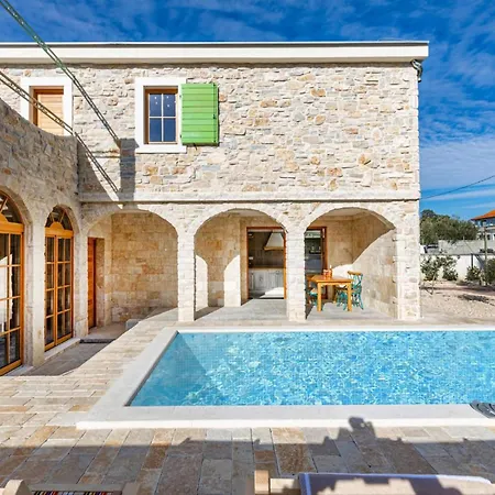 Cozy In Nyaraló Biograd na Moru