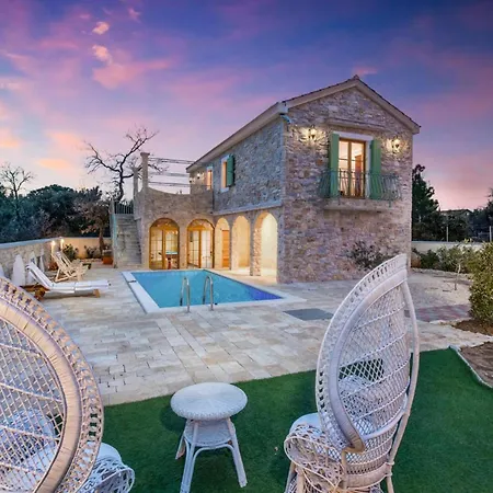 Holiday home Gorgeous In With Wifi Biograd Na Moru